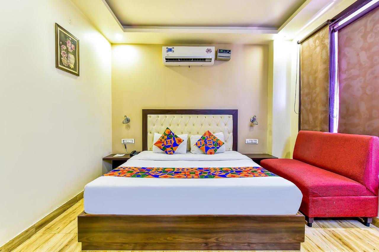 Fabhotel Surya Residency Dehradun Exteriör bild