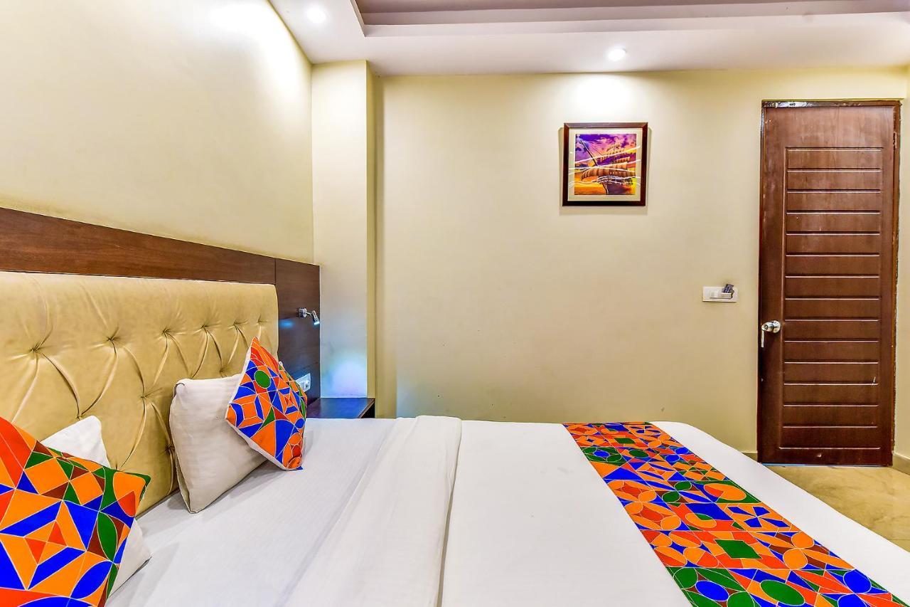 Fabhotel Surya Residency Dehradun Exteriör bild