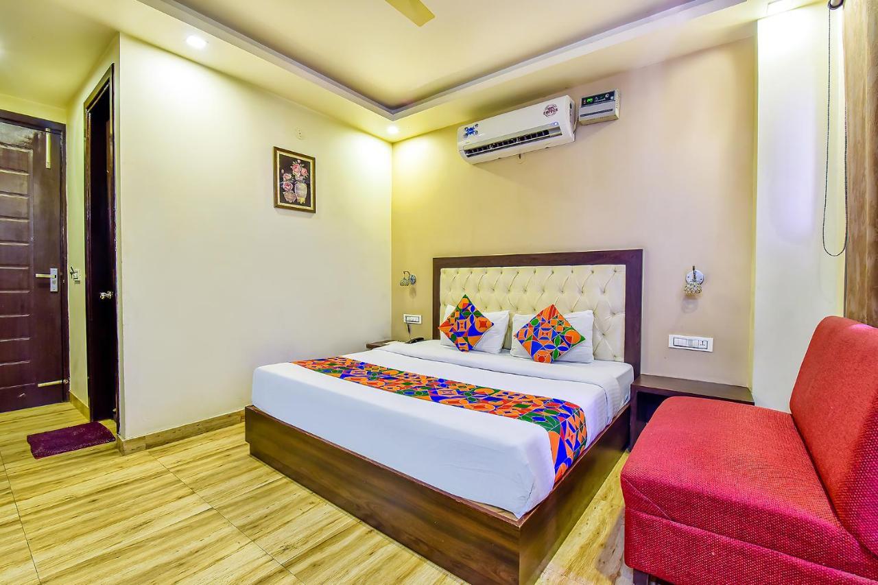 Fabhotel Surya Residency Dehradun Exteriör bild