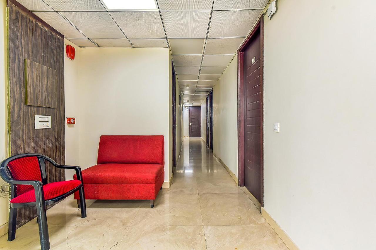 Fabhotel Surya Residency Dehradun Exteriör bild