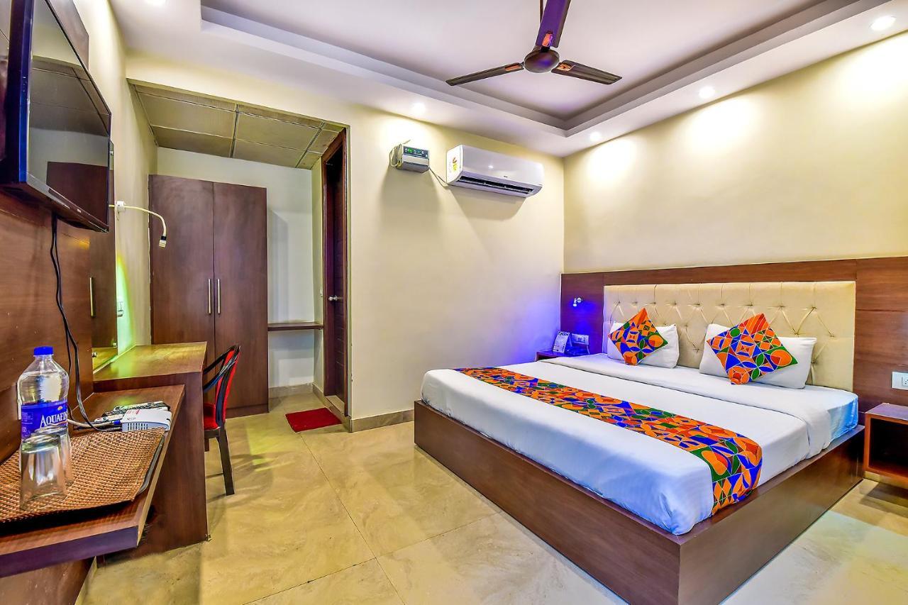 Fabhotel Surya Residency Dehradun Exteriör bild