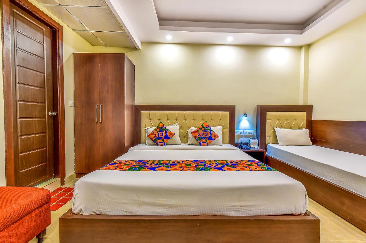 Fabhotel Surya Residency Dehradun Exteriör bild